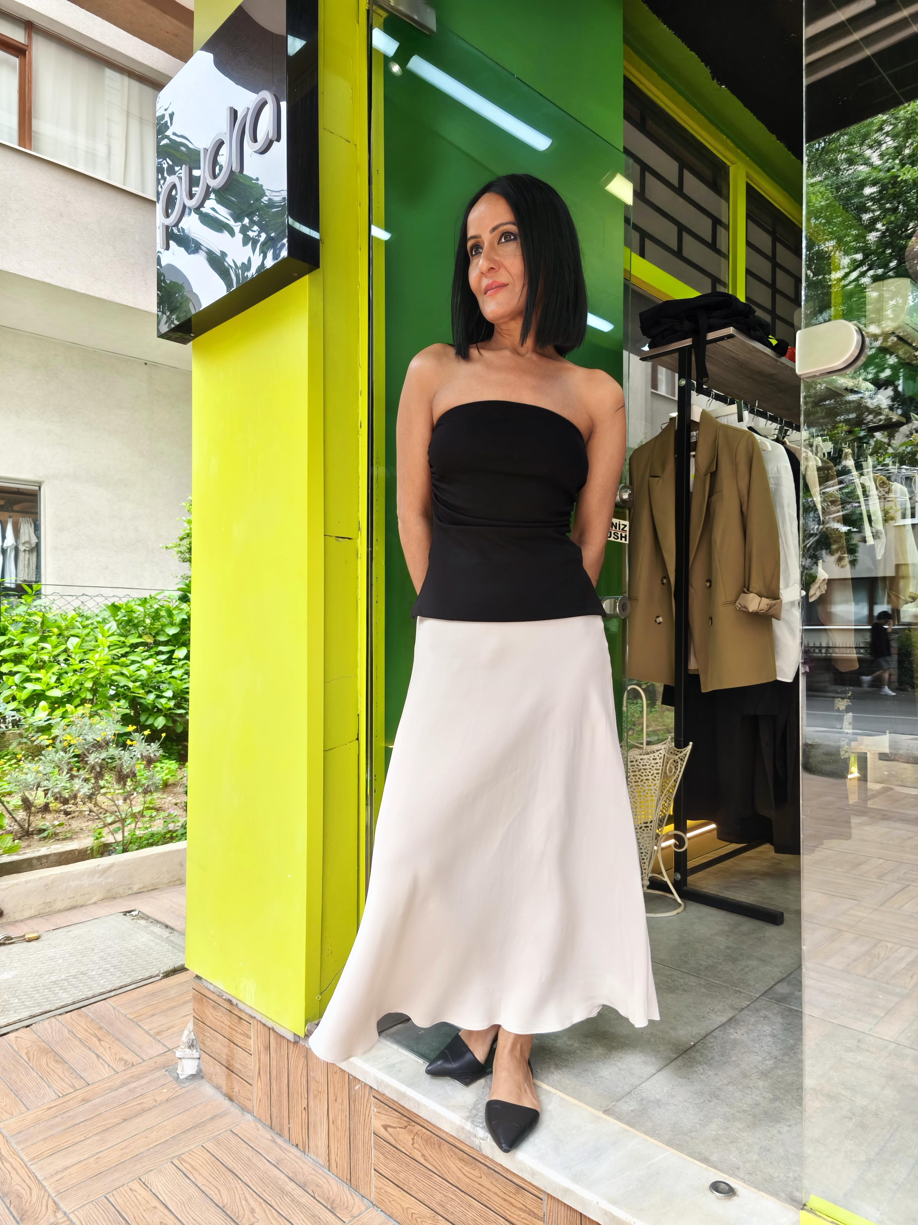 Siyah Straplez Crop Top