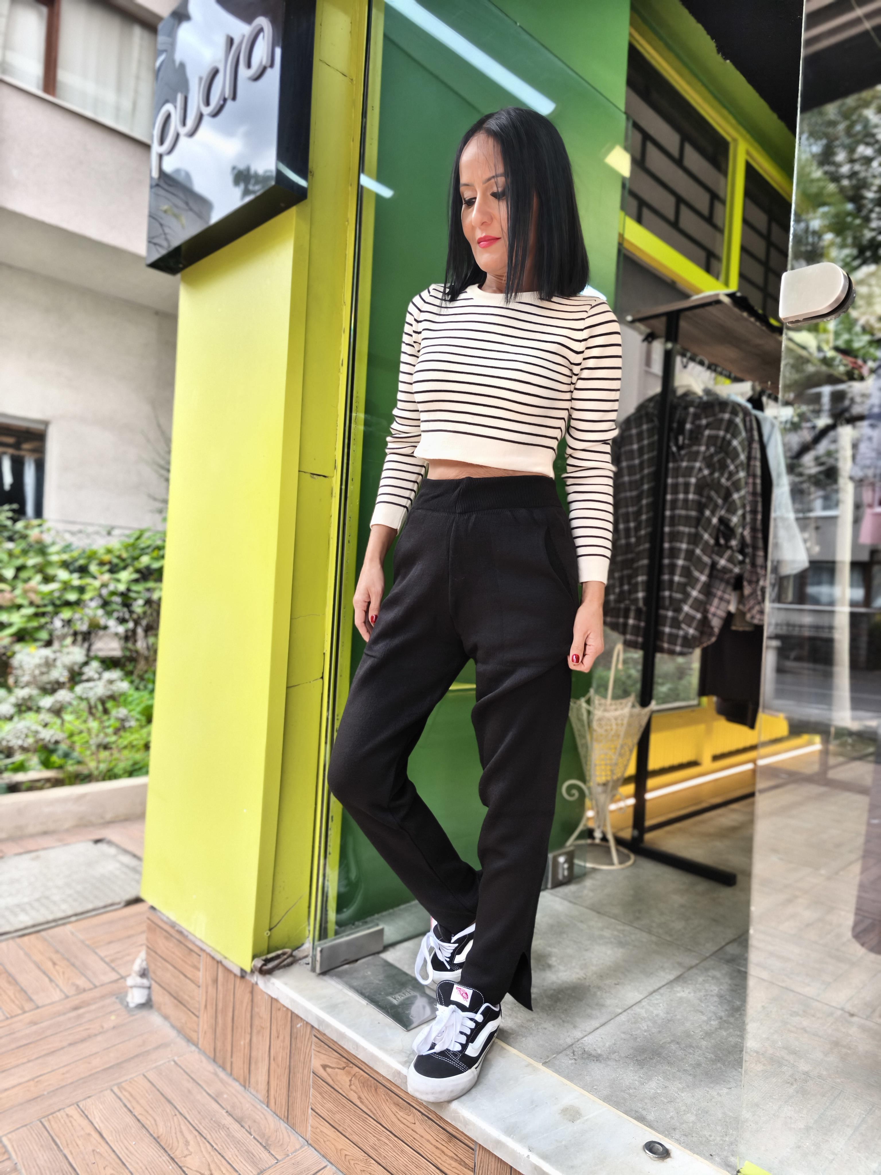 Siyah Triko Pantolon