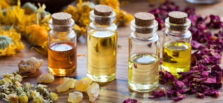 Aromaterapi Yağları ve Uçucu Yağların Faydaları