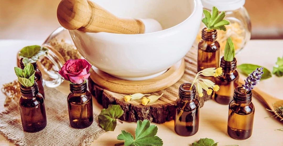 Sabit Yağlar ve Uçucu Yağların Aromaterapide Kullanımı