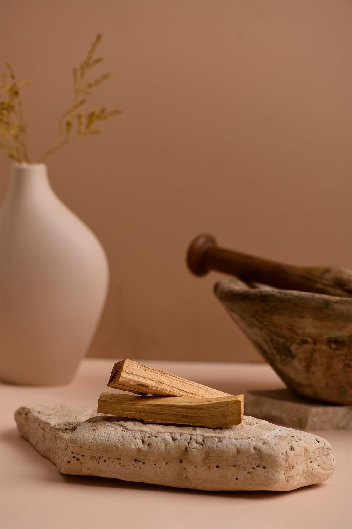 PALO SANTO AĞAÇ TÜTSÜ 20-25 Gr (PERU)