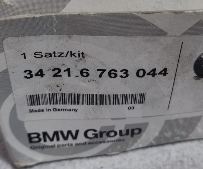 ARKA FREN BALATASI E60/E60 LCI/E64 34216763043 34216763044