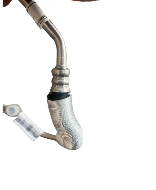 BMW TURBO BESLEME HAT BORUSU ( 7 643 094 ) 11538854734