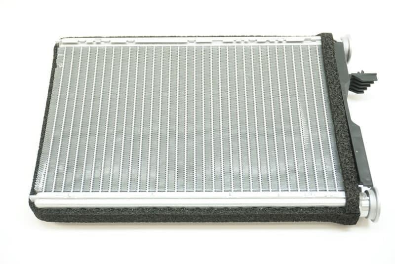 KALORİFER RADYATÖRÜ E87/E90 64119128953