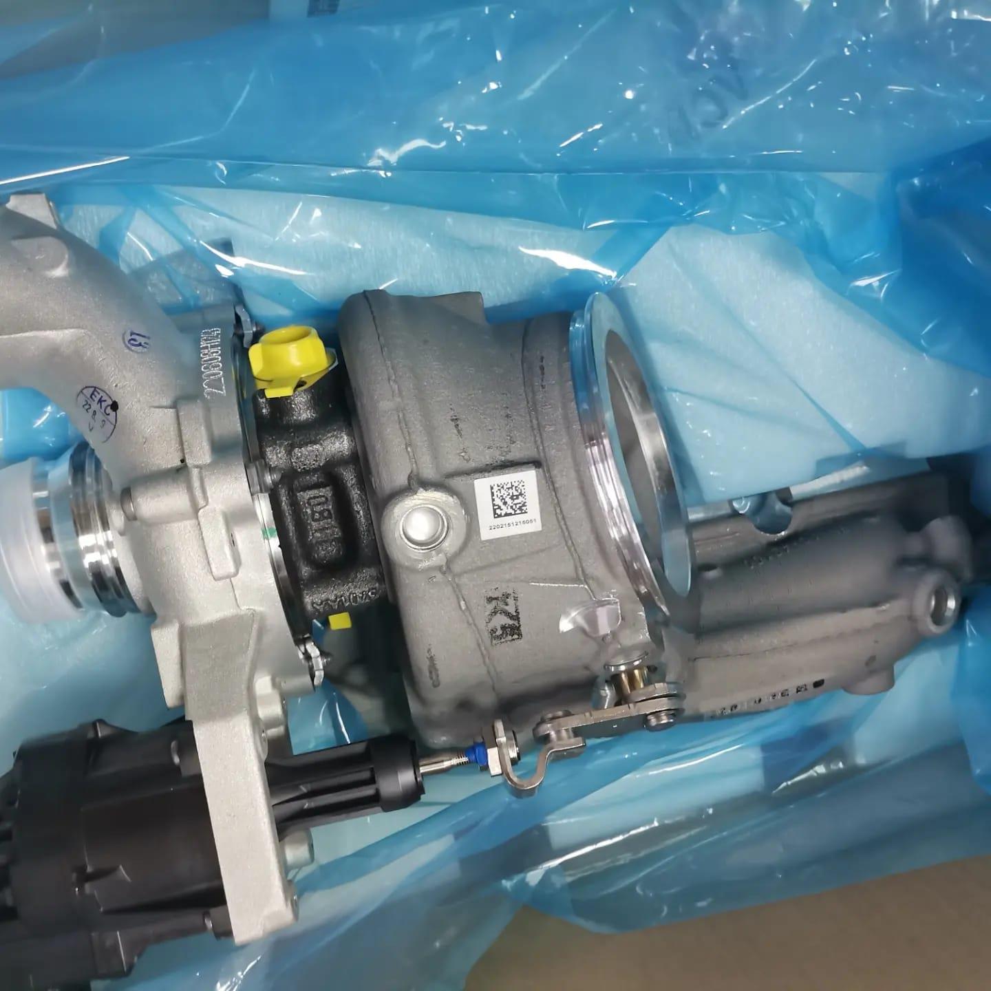 BMW KOMPLE TURBO ( 5 A14 817 9 895 980 ) 11657633795