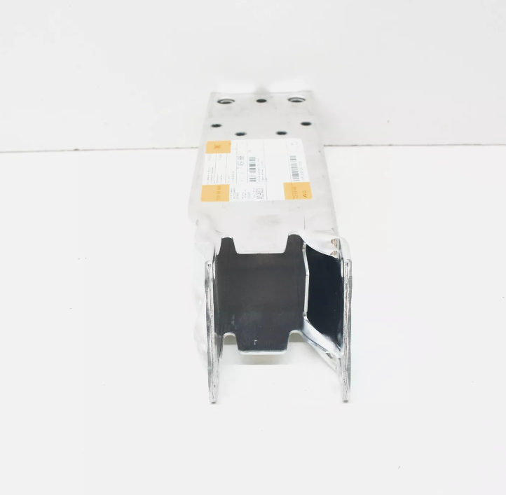 BMW ÖN TAMPON BAGLANTI DEMİRİ SAĞ 51117459888