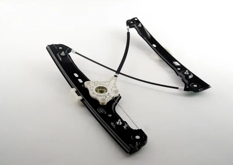 BMW ÖN CAM KRİKOSU SAĞ ELEKTRİKLİ E90/E90LCI 51337140588