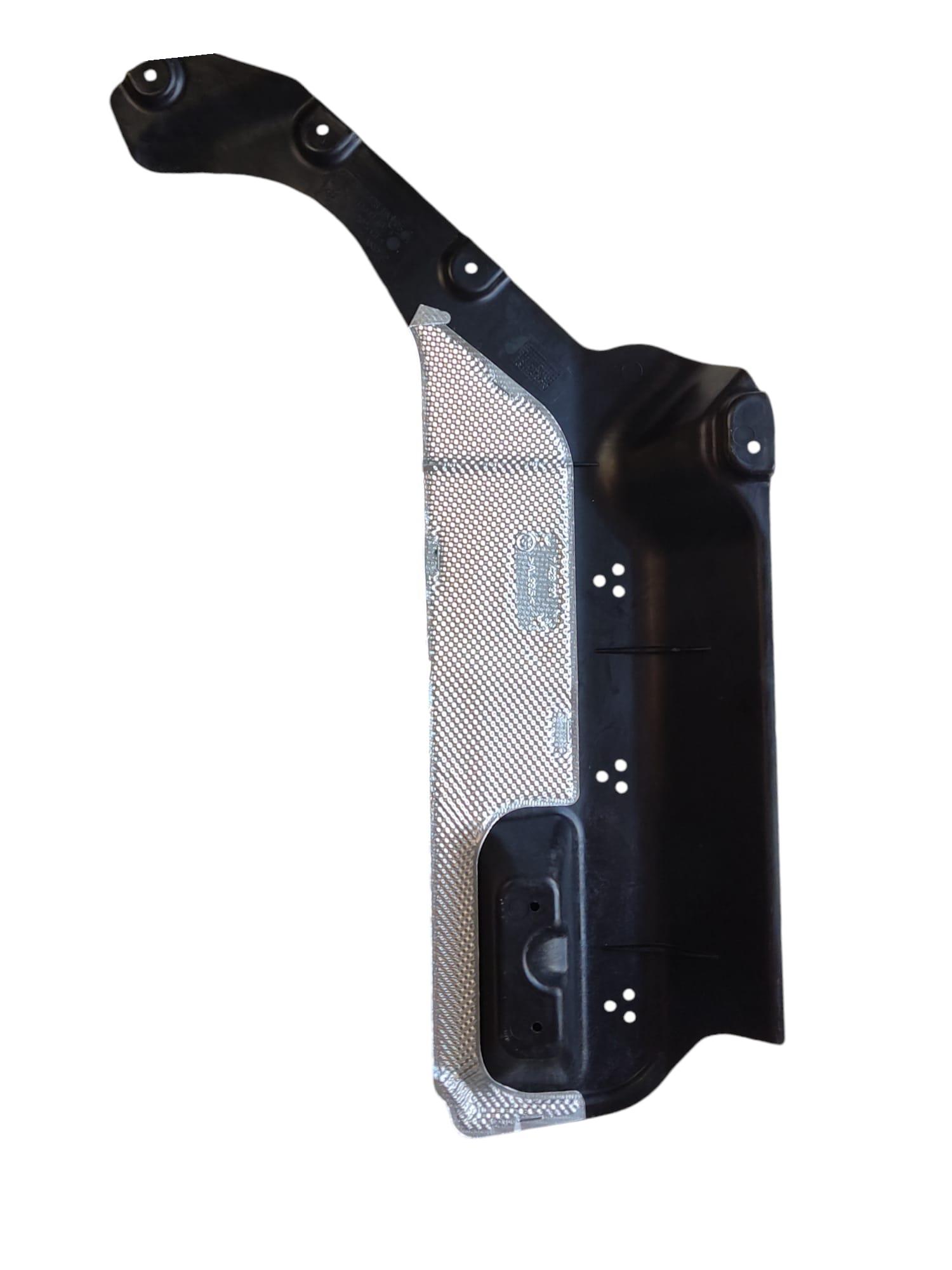 BMW ARKA TAMPON ALT DİFÜZÖR BAKALİTİ 51757428190