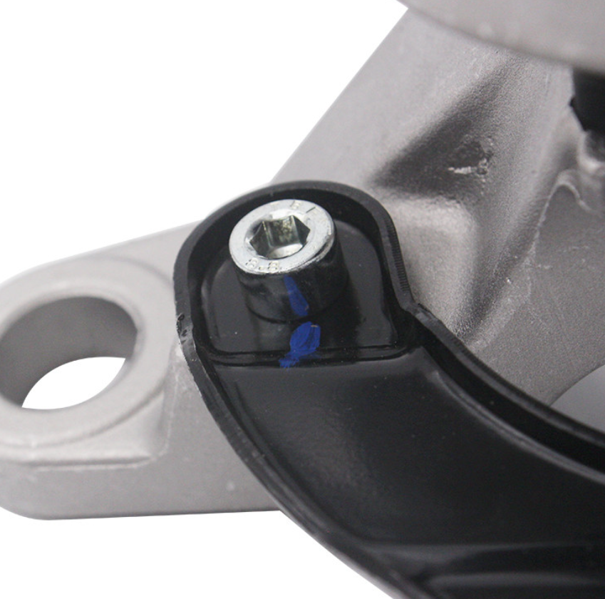VOLVO SAĞ ÖN MOTOR KULAĞI VOLVO (S80-V70) (07-) (B4204T6) 31262708