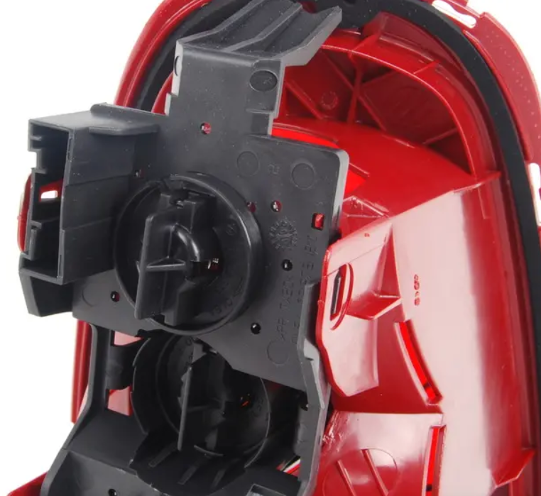 ARKA STOP LAMBASI SAĞ R56/R56LCI/R57/R57LCI 63212757010