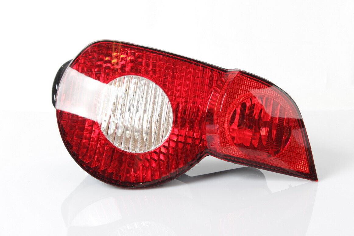 BMW ARKA SOL STOP LAMBASI SİN.LAM.BEYAZ Z4/E85 63217165727