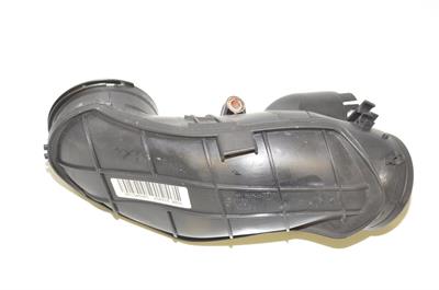 BMW TEMİZ HAVA BORUSU N57N F10/F02 13718513459