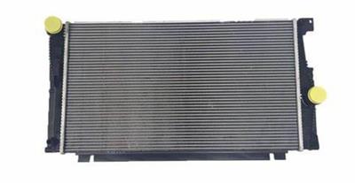 BMW SU RADYATÖRÜ F10 17118672012