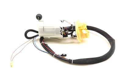 VOLVO BENZİN POMPASI (S60-S80-V70-XC70) (1999-2002) 30761743-BOSCH