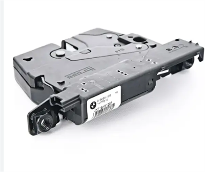 BAGAJ KAPAĞI KİLİT F30/F10/F06GC/F12/F13 51247191212