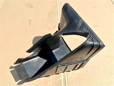 BMW ÖN PANEL HAVA KANALI SOL 51747459761