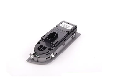 BMW SÜRÜCÜ CAM DÜGMESİ E90/E90LCI 61319217333