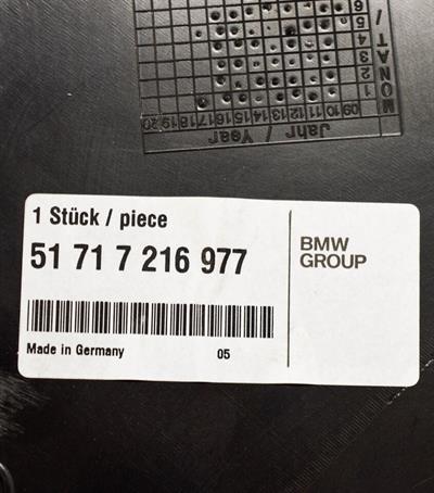 CAM ALT IZGARA SİLECEK BAKALİTİ F10/F10LCI/F12/F13 51717216977