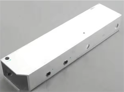ÖN TAMPON DESTEK DEMİRİ SOL F10/F10LCI 51117158873