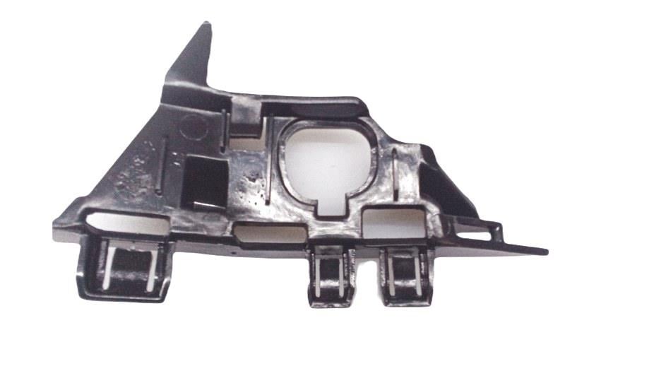ÇAMURLUK BAGLANTI BRAKETİ SAĞ E85/E86 51117165180