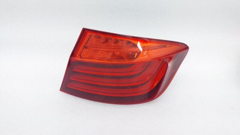 63217306162ARKA DIŞ STOP (LED) SAĞ 63217306162DEPO
