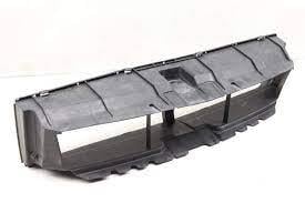 ÖN PANEL ALT HAVALANDIRMA BAKALİTİ M F06GC/F12/F13 51748056069