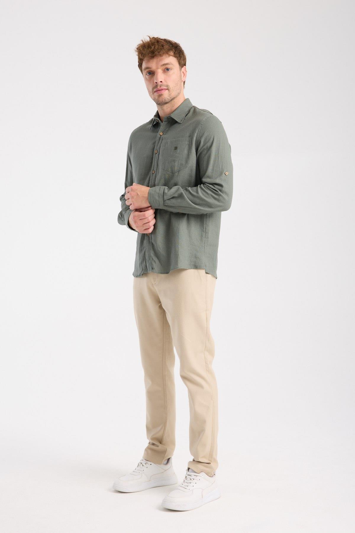 Düğmeli Keten Gömlek