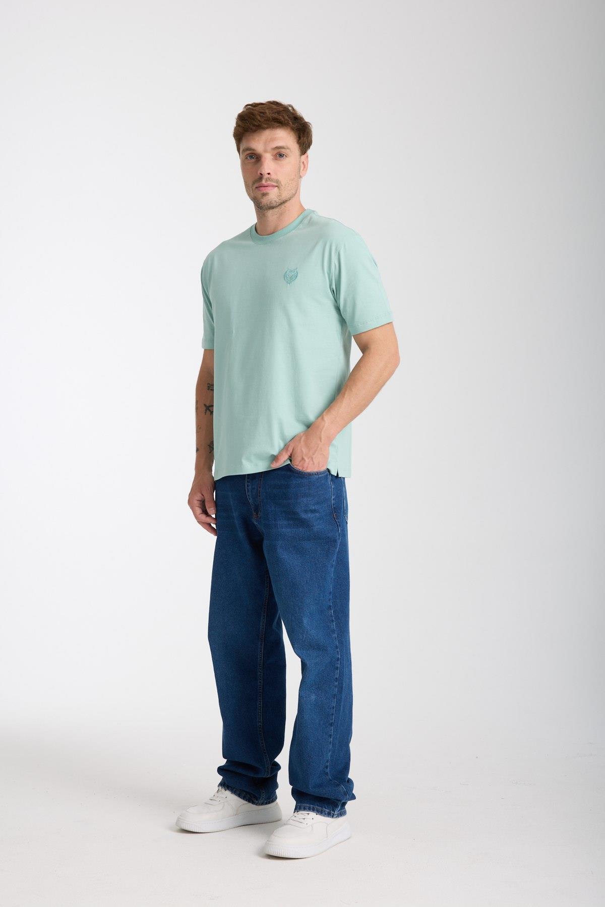 Erkek %100 Pamuk Relax Fit Baykuş Nakışlı T-Shirt