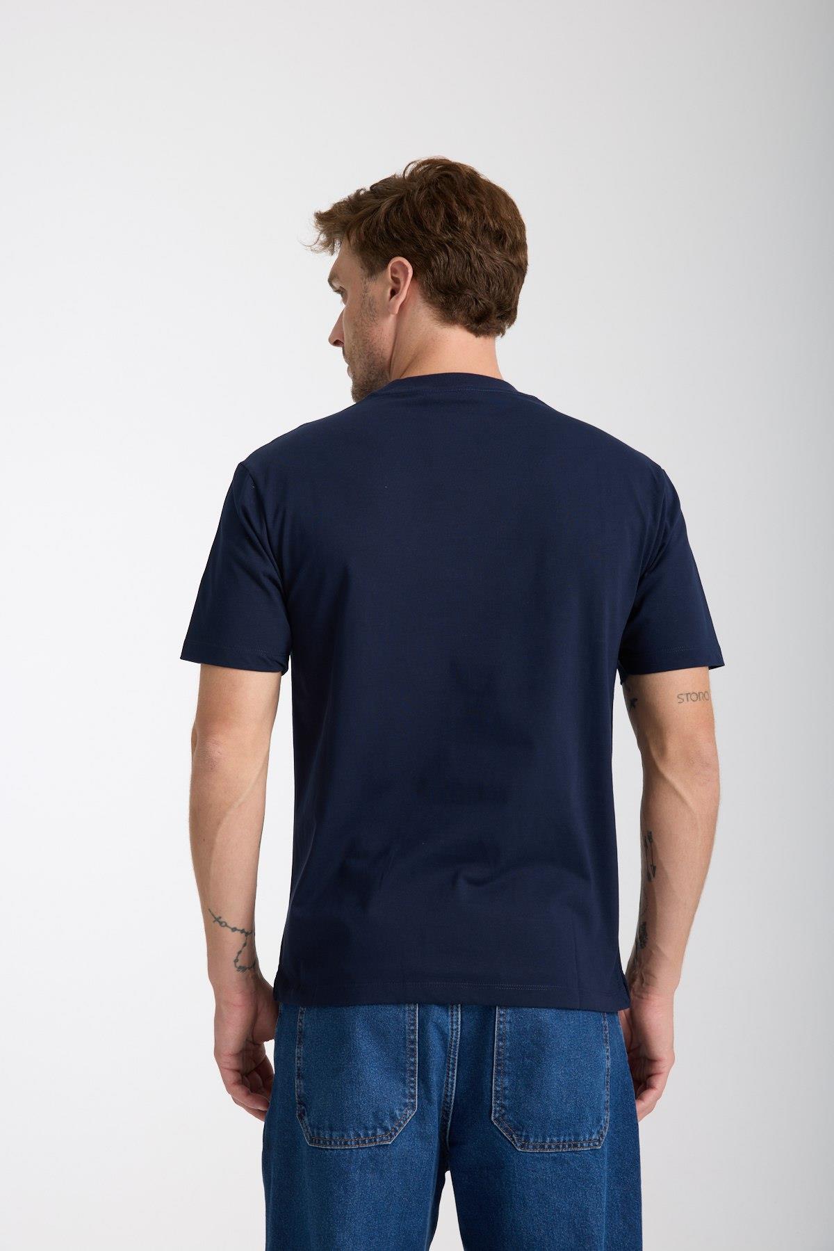 Erkek %100 Pamuk Relax Fit Baykuş Nakışlı T-Shirt