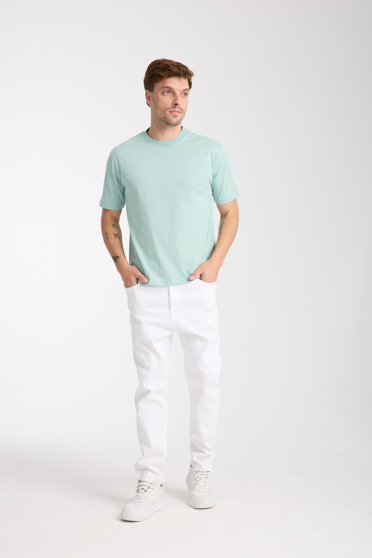 Erkek %100 Pamuk Relax Fit Kertenkele Nakışlı T-Shirt