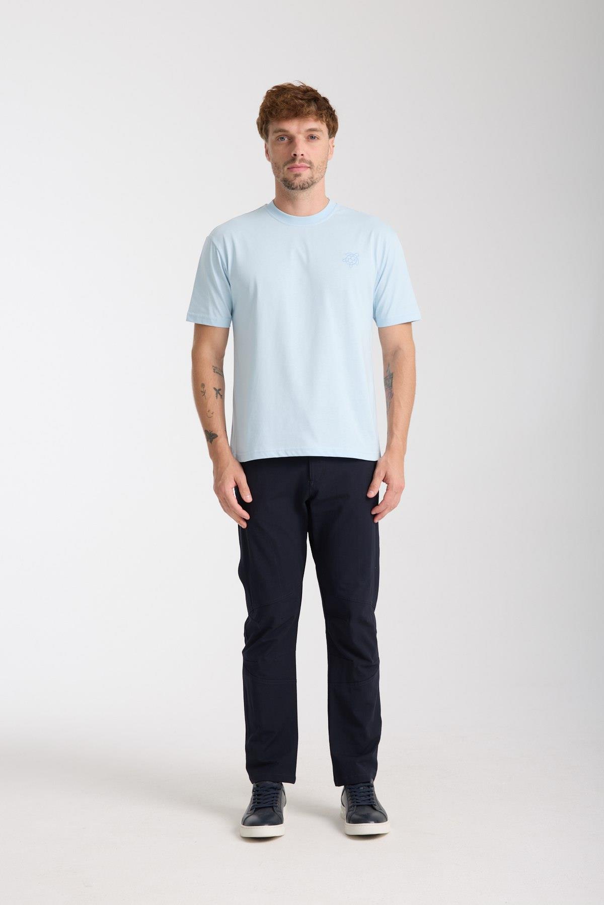Erkek %100 Pamuk Relax Kaplumbağa Nakışlı T-Shirt