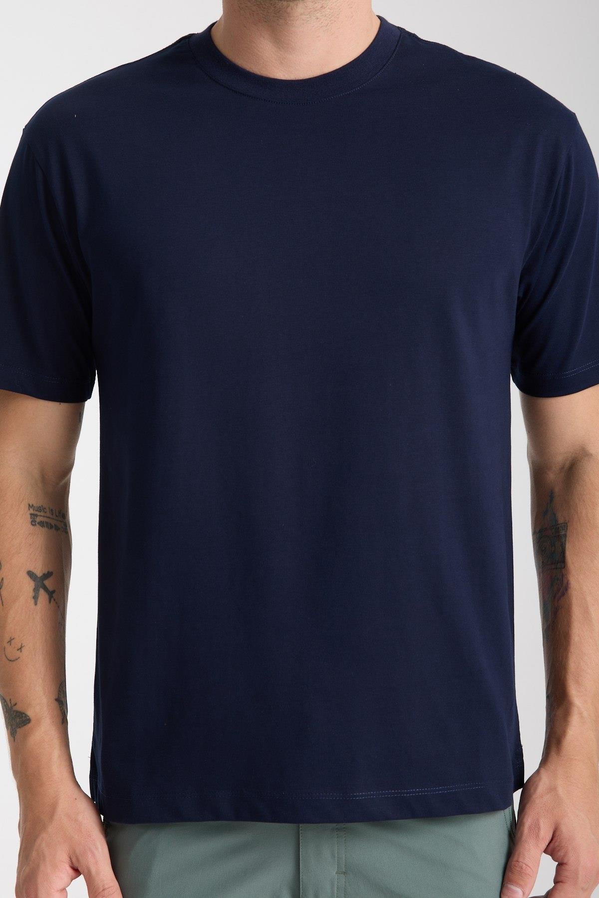 Erkek %100 Pamuk Relax Nakış Detaylı T-Shirt