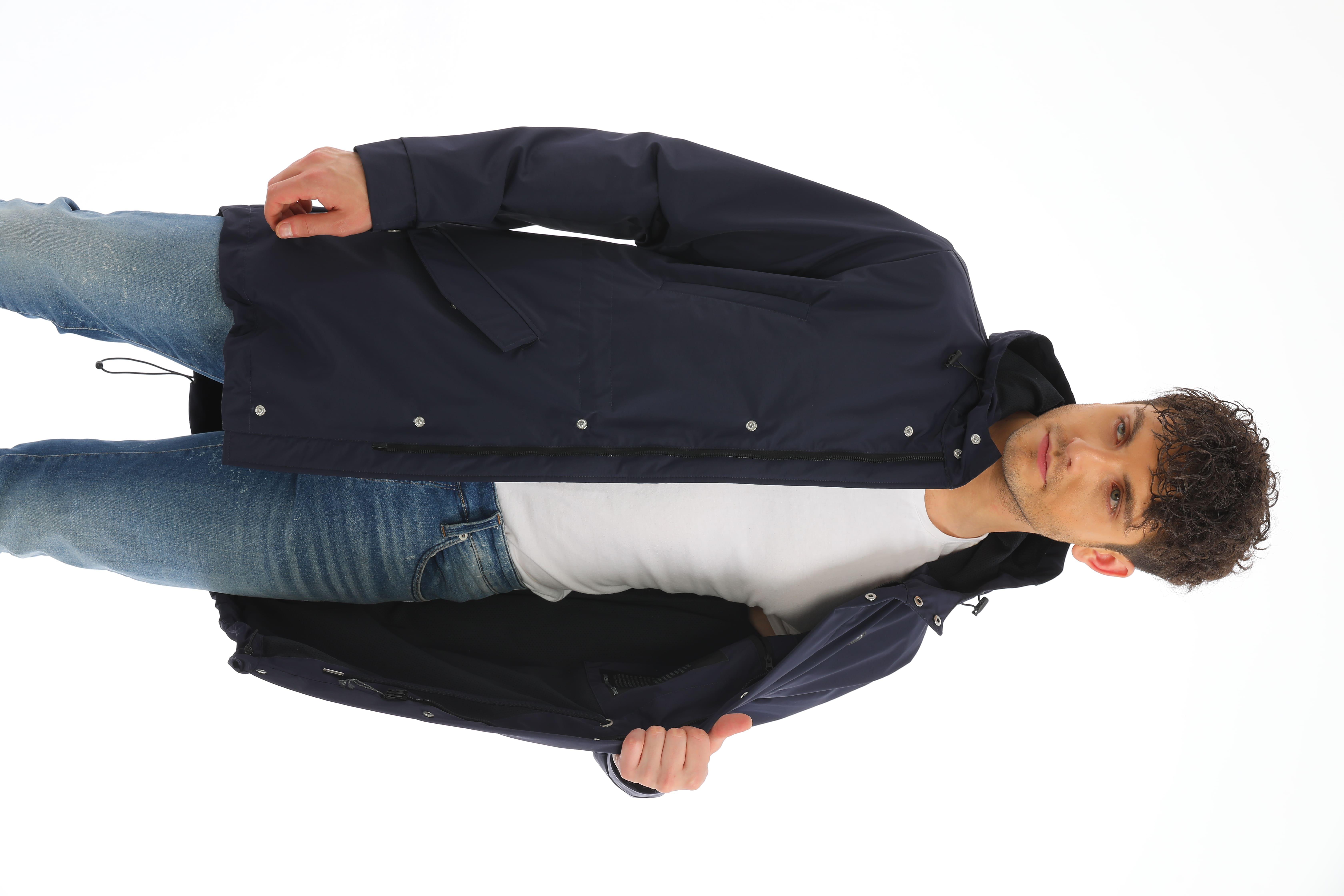 Su Geçirmez Yağmurluk