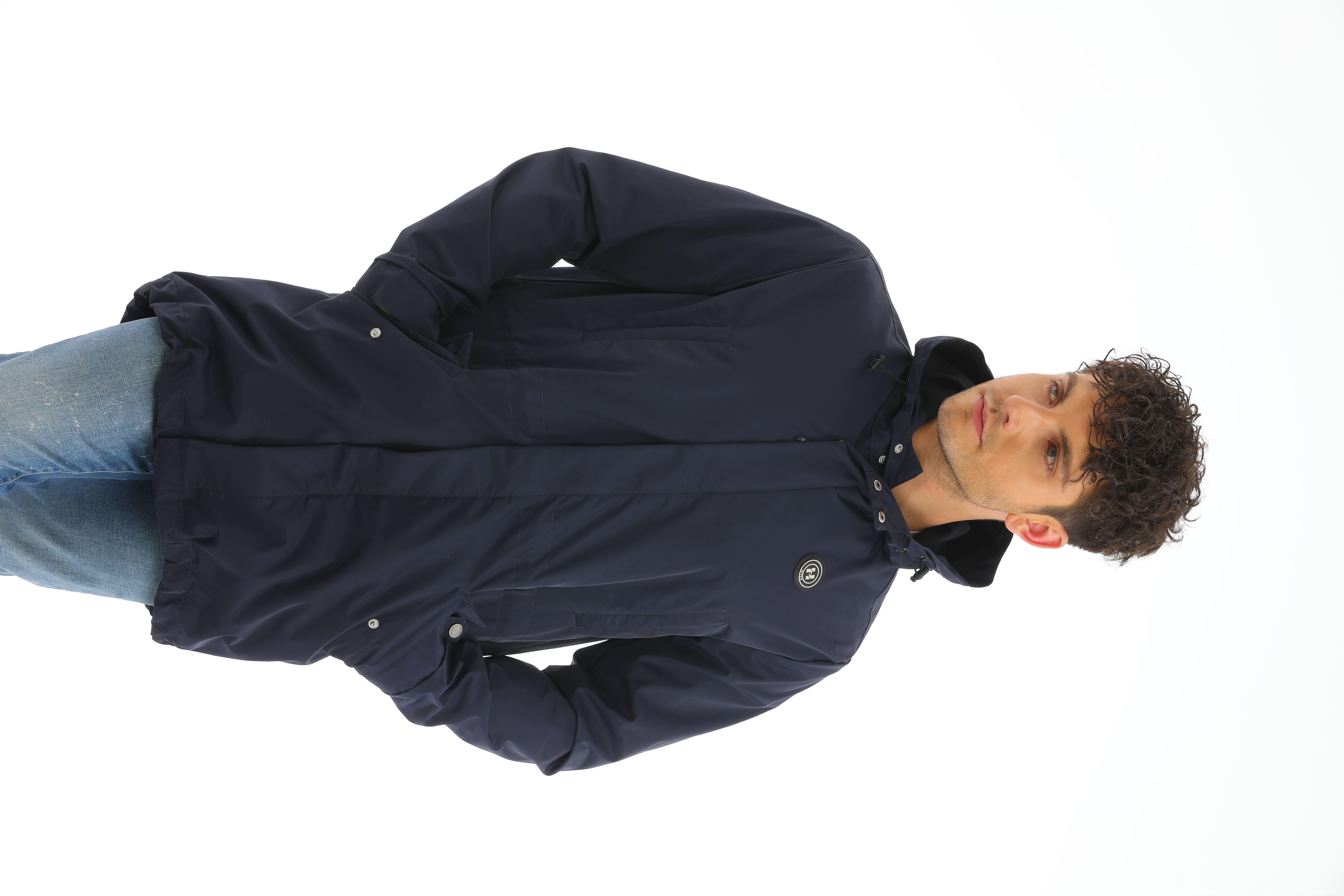 Su Geçirmez Yağmurluk