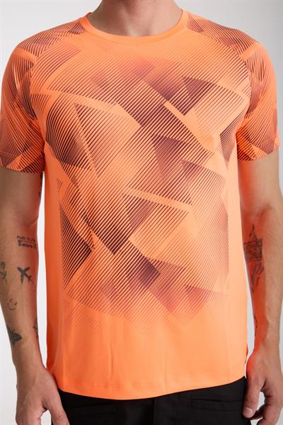 DryTouch Kumaş Bisiklet Yaka T-Shirt – Su Emme ve Terletmeme Özelliğiyle Konforlu