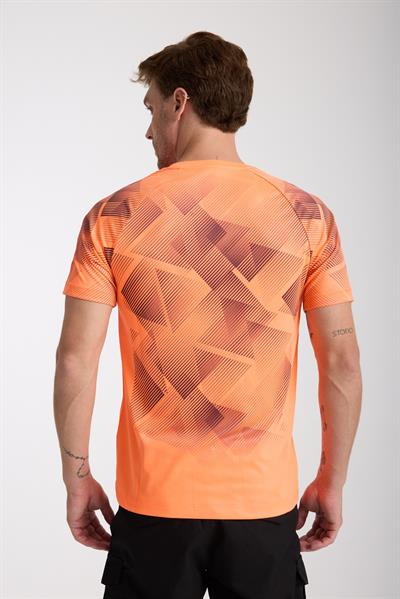 DryTouch Kumaş Bisiklet Yaka T-Shirt – Su Emme ve Terletmeme Özelliğiyle Konforlu