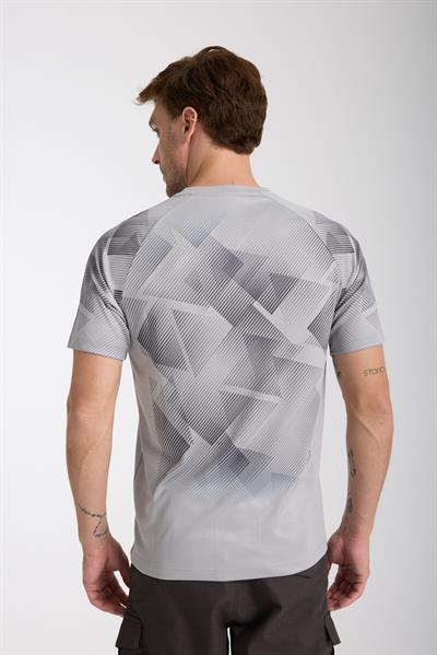 DryTouch Kumaş Bisiklet Yaka T-Shirt – Su Emme ve Terletmeme Özelliğiyle Konforlu