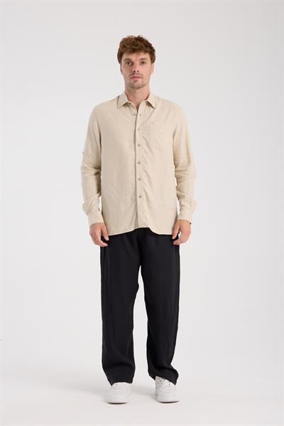 Düğmeli Keten Gömlek