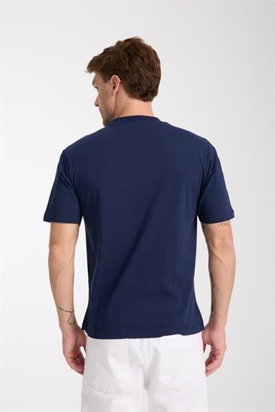 Erkek %100 Pamuk Relax Fit Kertenkele Nakışlı T-Shirt