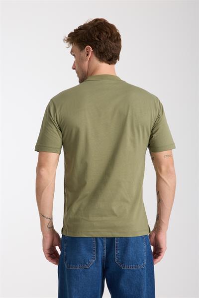 Erkek %100 Pamuk Relax Fit Kertenkele Nakışlı T-Shirt