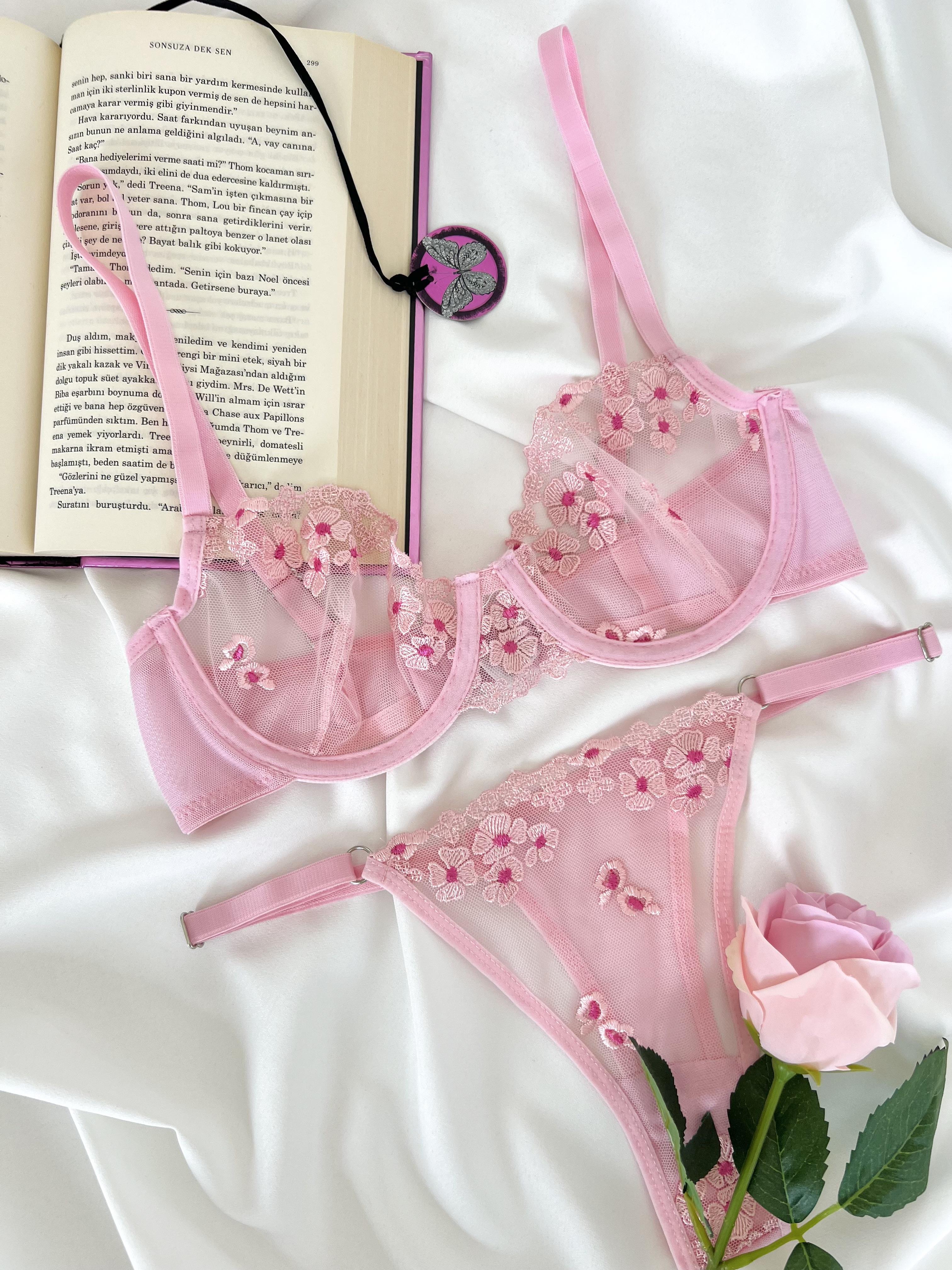 Jenna Pembe Brode Balenli Kapsız Çiçek Desenli İç Çamaşırı Takımı