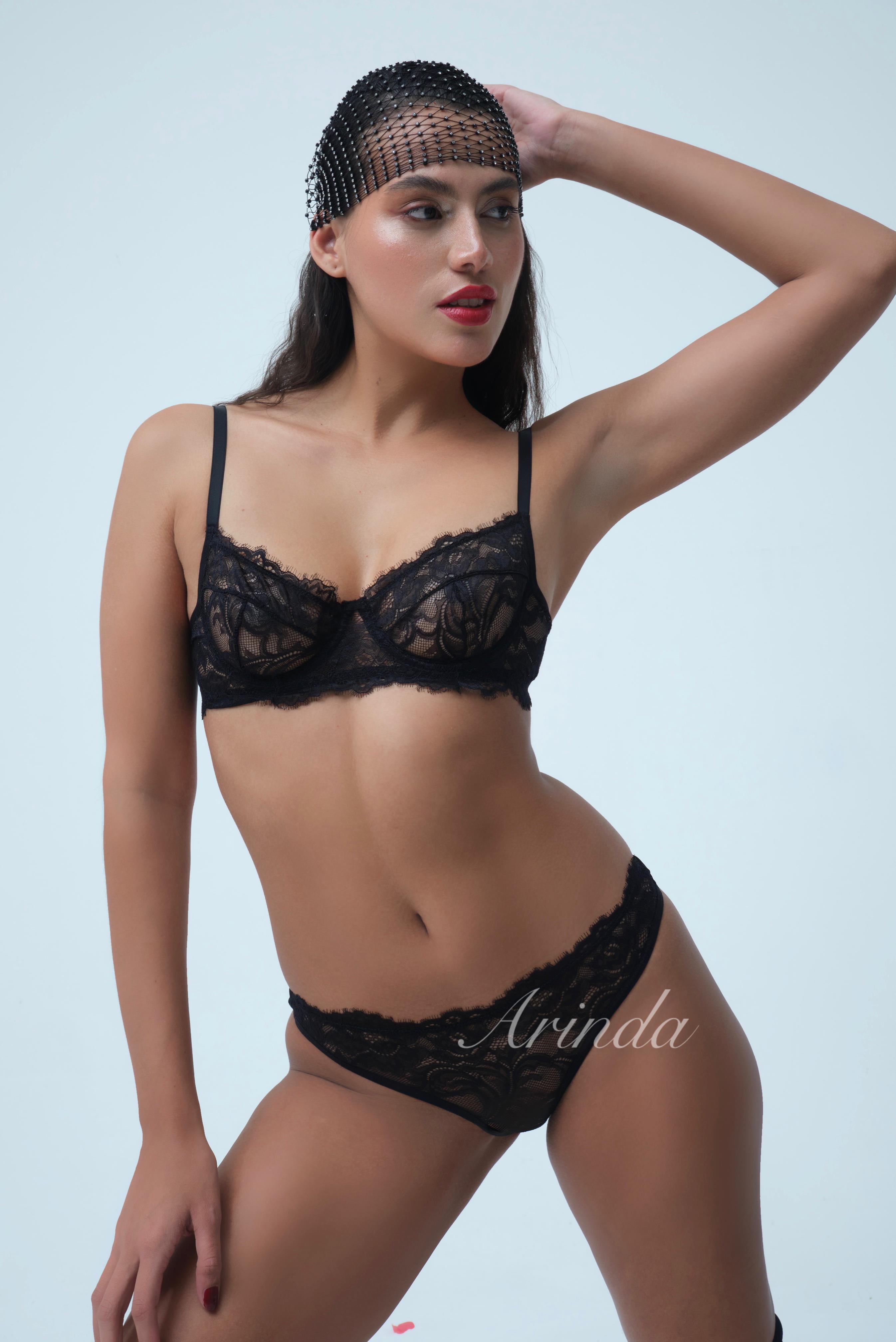 Siyah Dantel Balenli Kapsız İç Çamaşırı Takımı