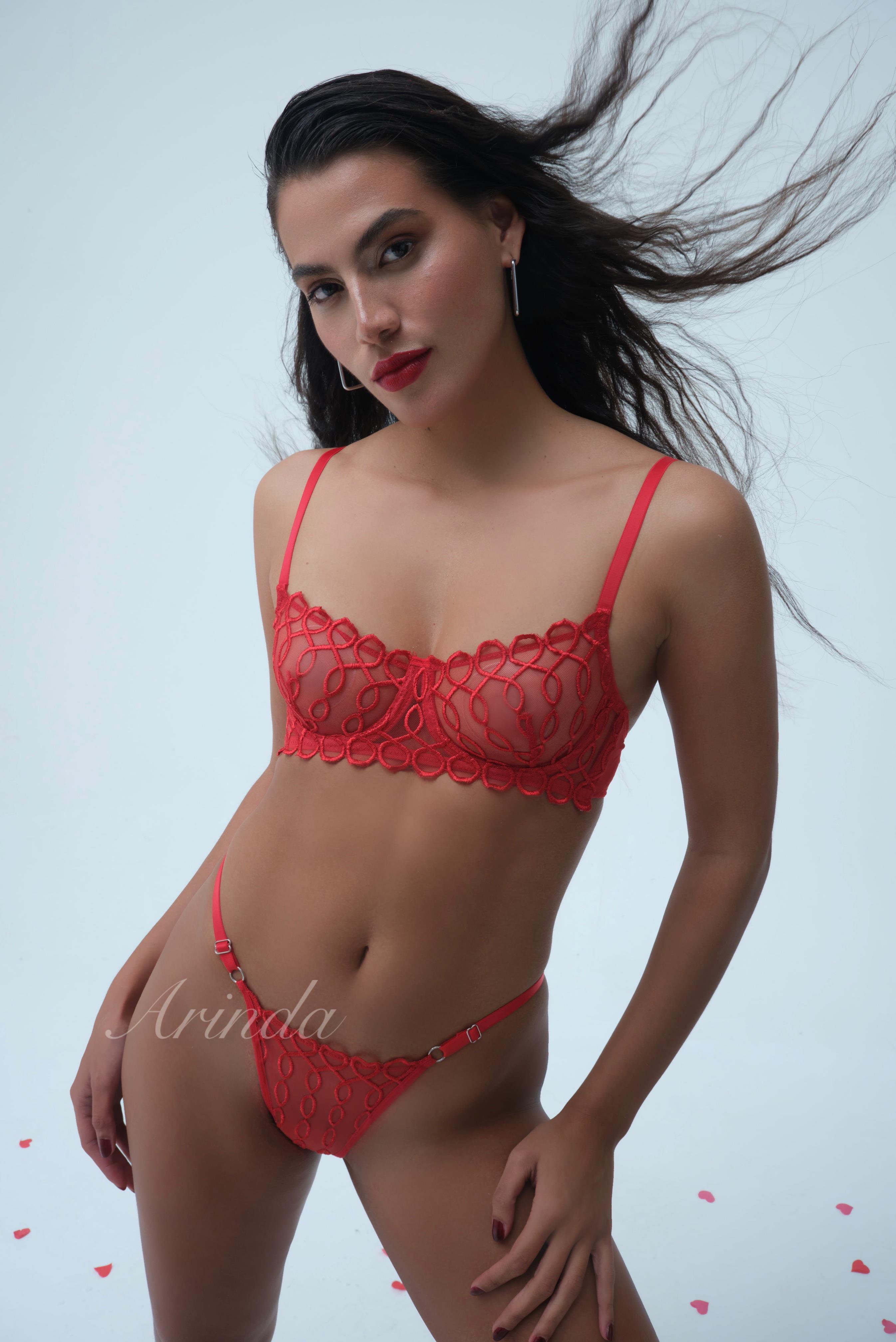 Stella Kırmızı Brode İç Çamaşırı Takımı
