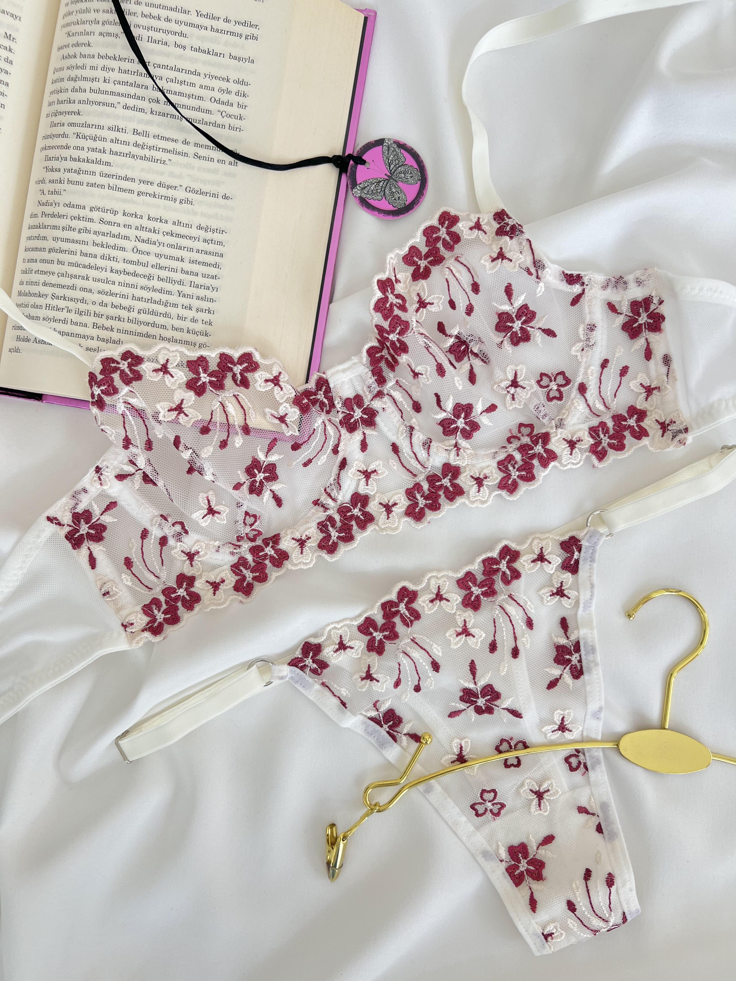 Violet Ekru Bordo Brode Balenli Kapsız İç Çamaşırı Takımı