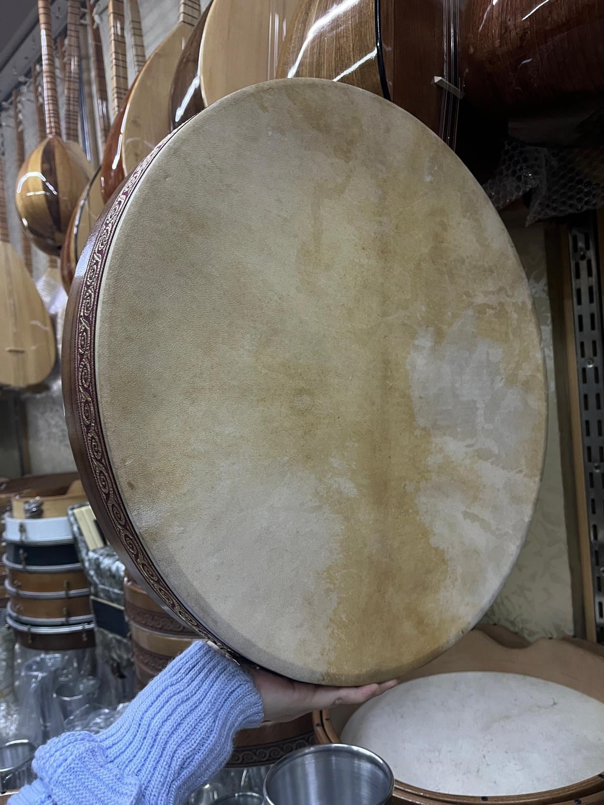 İÇTEN AKORTLU HAYVANİ DERİLİ 46 CM BENDİR KILIFLI KOD 6335