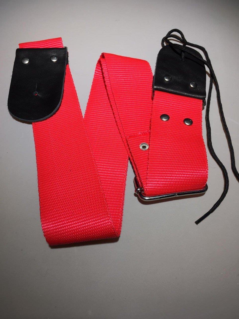 GİTAR ASKISI KIRMIZI RENKLİ ORJİNAL DERİ UÇLU