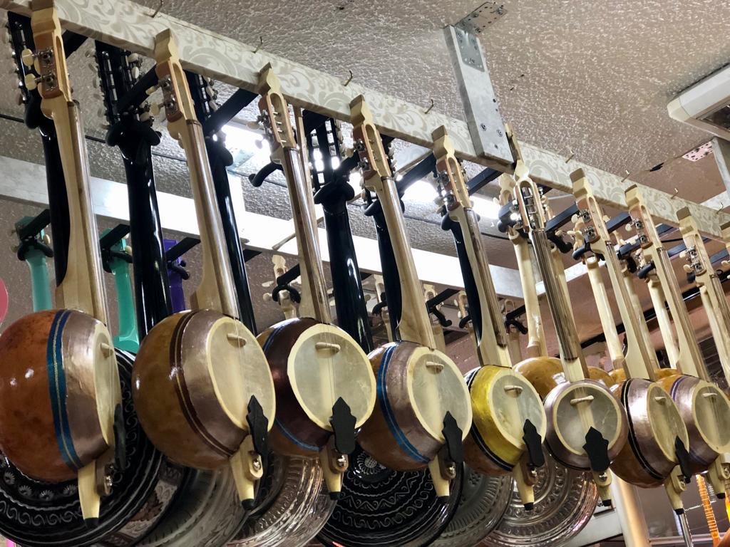 ÜST KALİTE GİTAR BURGULU YÜREK ZARI KABAK KEMANE