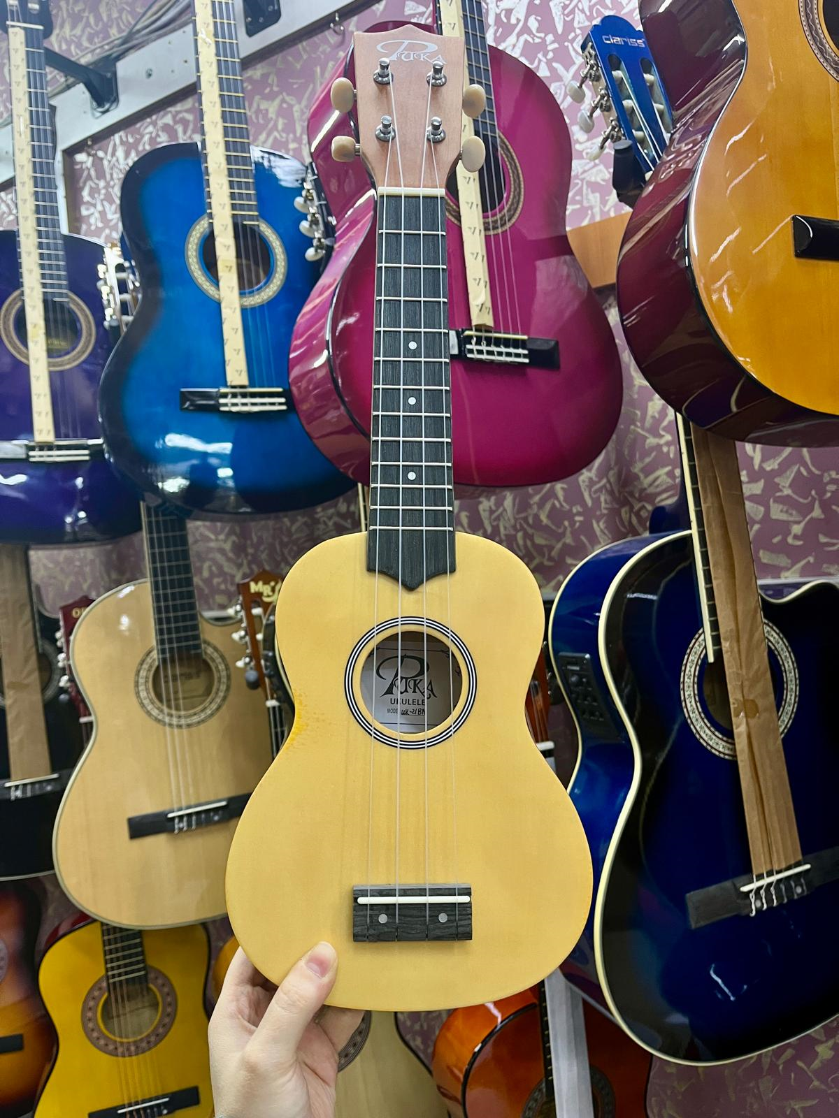 PUKA SOPRANO NATUREL UKULELE KILIF PENA DAHİL KOD 6258