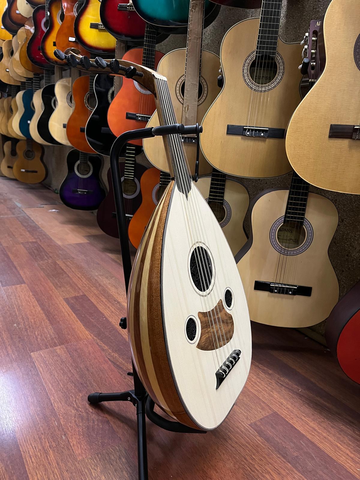 KELEBEK-MAUN AĞACI ZENNE UD KILIF MIZRAP DAHİL KOD 0437