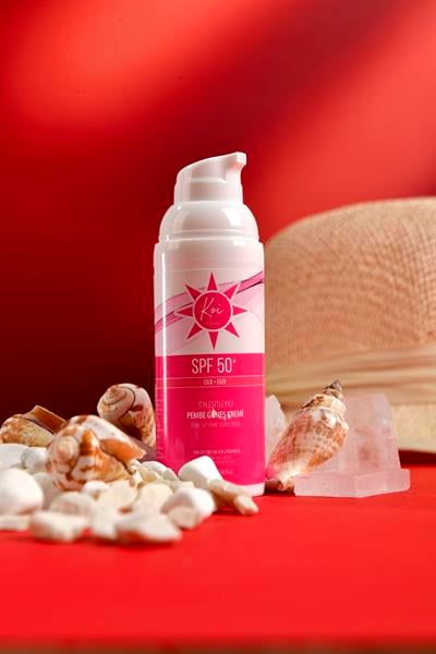 Ton Eşitleyici Pembe Güneş Koruyucu Krem SPF50+